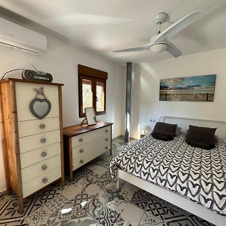 Precioso Apartamento Con A/A En Ruzafa Con Terracita Privada Y Acceso A Un Jardin, Para 2-3 Personas Valência Exterior foto