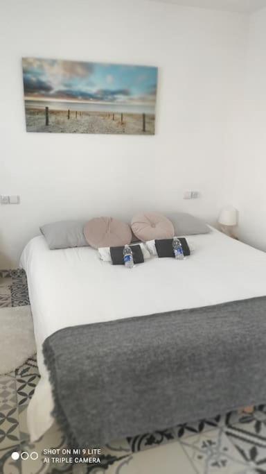 Precioso Apartamento Con A/A En Ruzafa Con Terracita Privada Y Acceso A Un Jardin, Para 2-3 Personas Valência Exterior foto