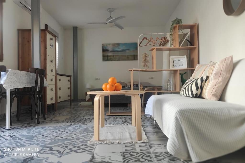 Precioso Apartamento Con A/A En Ruzafa Con Terracita Privada Y Acceso A Un Jardin, Para 2-3 Personas Valência Exterior foto
