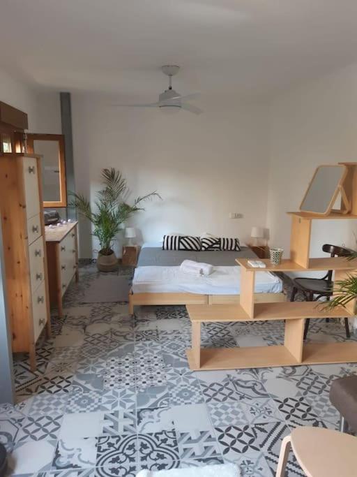 Precioso Apartamento Con A/A En Ruzafa Con Terracita Privada Y Acceso A Un Jardin, Para 2-3 Personas Valência Exterior foto